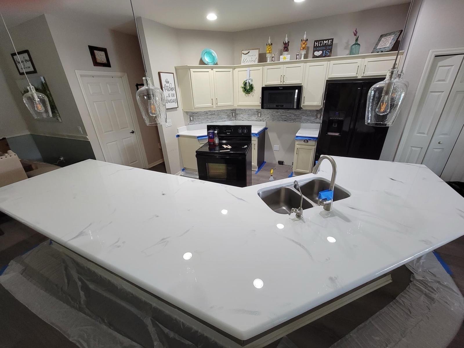 White counter finished in epoxy in a kitchen